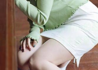 HuaYang花漾 – 凯竹Quinn的眼镜在线原图放着让我不由自主想更多。