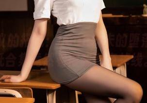 不可思议的搭配：Leah梓未的堕落修女壁纸合集竟然看得我智商掉线。