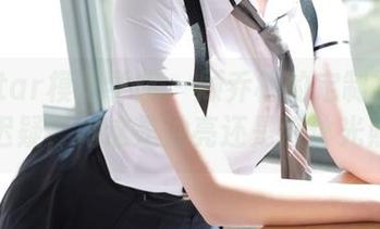 MFStar模范学院 – 顾乔楠的定制写真让人迟疑，她这是油亮还是液体光照？