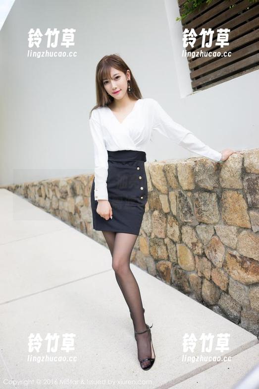 MiStar魅妍社 - 油亮的小乔Joyi全集写真，炫光不需滤镜，纯自然！