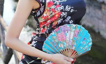 MyGirl美媛馆 – 在原图里，胡润曦和白裙的组合让我想到了夏天的奶茶！