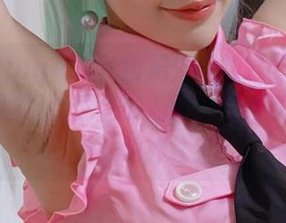 PingPing在女仆厨房忙碌的日子，写真和图片捕捉到了些许温馨，怎么可能不让人心驰神往？
