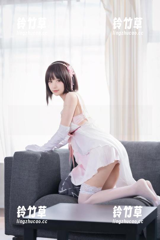 Shika小鹿鹿 Shika小鹿鹿来了,爱宕旗袍的美图让每个像素都想当壁纸。