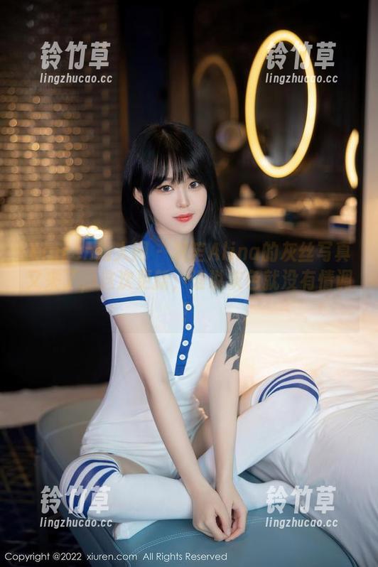Xiuren秀人网 - 双笙Alina的灰丝写真又来了，这次更新，谁说灰色就没有情调？