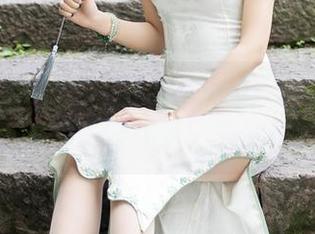 Xiuren秀人网 – 来来来，拍黄瓜girl的图包，全套美腿展示，先别忙着翻