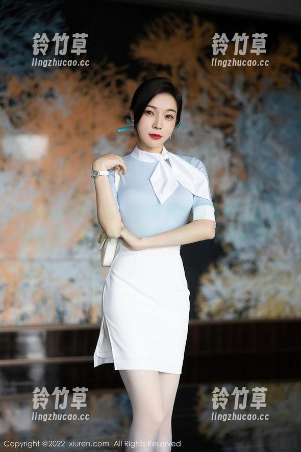 Xiuren秀人网-月音瞳 Xiuren秀人网 - 月音瞳校服写真:全校最美图,再痛苦的数学题都得乖乖看完!