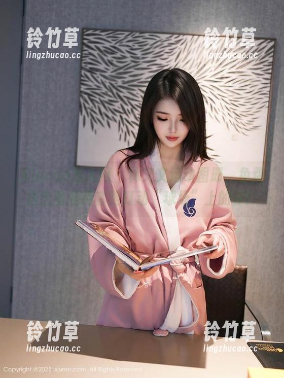 Xiuren秀人网-林文文 Xiuren秀人网 - 林文文运动图册,免费送出看她用套路打动“球场”上的你!
