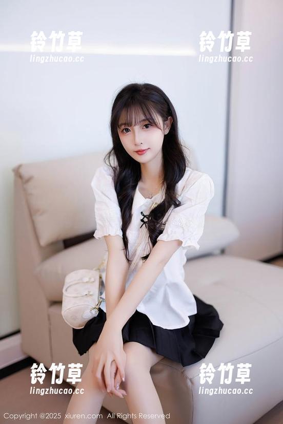 Xiuren秀人网-陈思琪Art Xiuren秀人网 - 陈思琪Art的旗袍照,网盘开放,心里难免没底。
