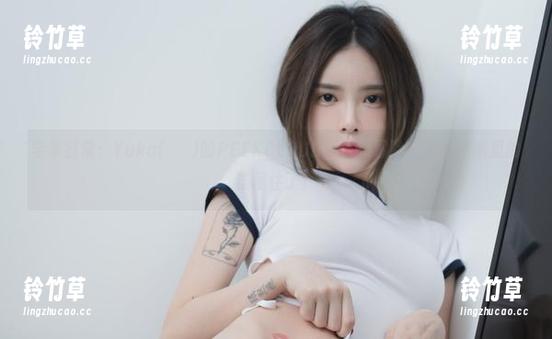 宅家日常：Yuka(유카)的PEEKCLOUD写真大冒险，差点被家里的猫圈住了！