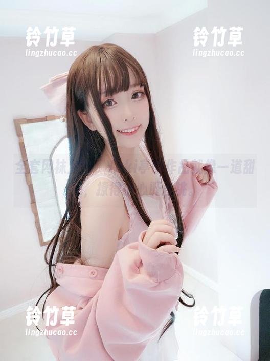 全套网袜加持，Yuki亭的作品就像一道甜品，撩得小心肝直跳。