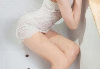 丽柜 – 轻轻鼠标一点，文芮的套图分享出丝情的魔力，你准备好遇见了吗？