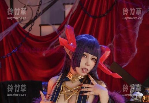 咔喵和A本修女在线相会，真是好奇，她还有什么小把戏？