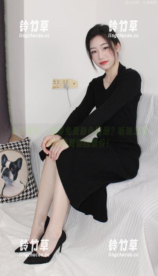 小众视觉 - 想要免费粉色图册？听说思思姐的绝对值回票价！