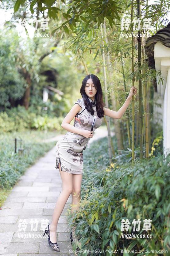尤蜜荟-周妍希 尤蜜荟 - 这个夏天就看周妍希的吊带图集,下载一份清凉,远离厚重衣物的束缚!