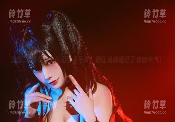 念念_D 念念_D的牛牛女仆无圣光写真:别让光线遮住了你的牛气!