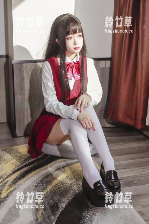 日奈娇 日奈娇的白色调皮:全套护士图集眨眨眼就好了