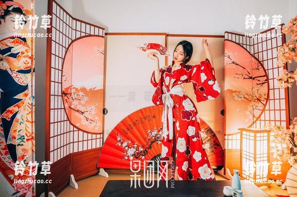 果团网-龚玥菲 果团网 - 高清黑白——龚玥菲教你怎么在简约中腌制气质