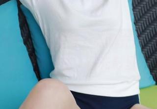 模范学院 – 一双美脚，无需支付，欧阳美萱让你“住”在光影里？