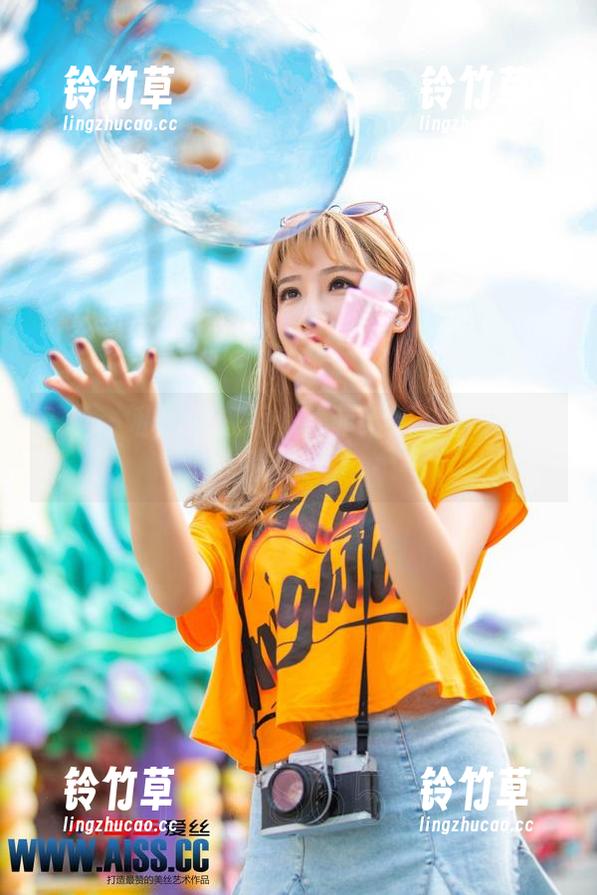 爱丝 - 私房滑板秀：索菲给街头带来的原图惊喜