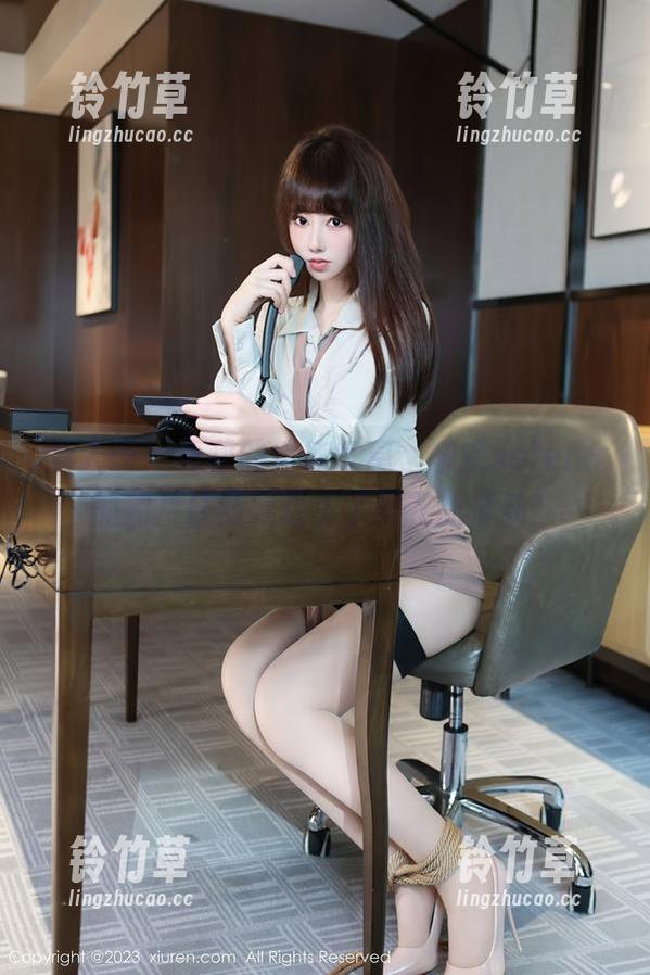 秀人网-娜露selena 秀人网 - 无敌的清纯气息,娜露selena的照片让我竟萌生了养花的冲动!
