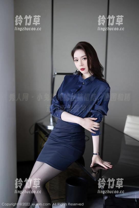 秀人网-小兔纯纯 秀人网 - 小兔纯纯的丝袜情结,原图和精选不断给我冲击