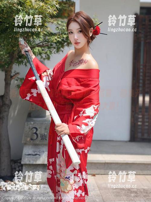 秀人网 - 迎接小嘉敏的甜心写真，图集开启了我的“糖分”隐患大展！