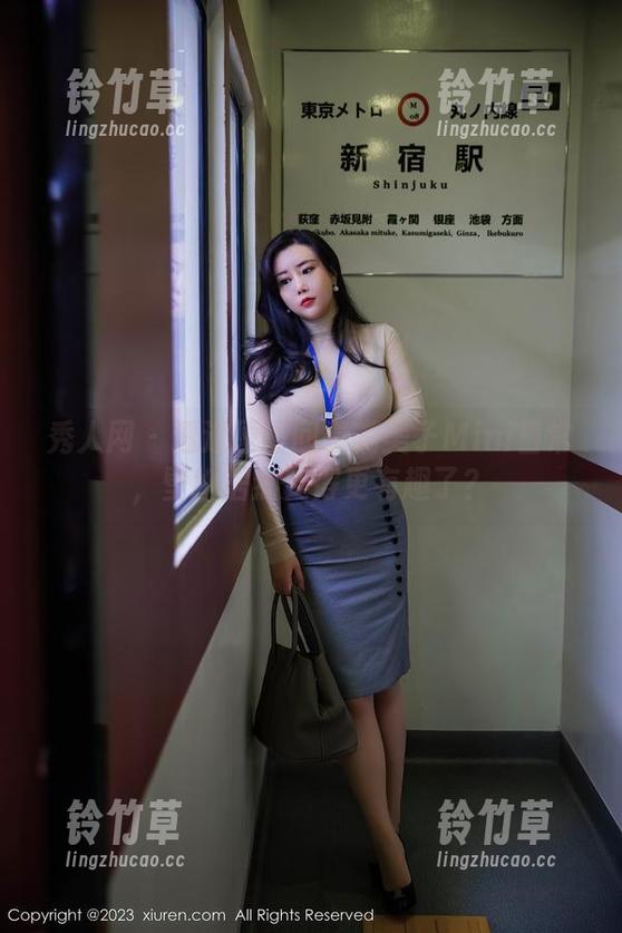 秀人网-糯美子Mini 秀人网 - 透过原图回看糯美子Mini日常,壁纸居然变得更有趣了?