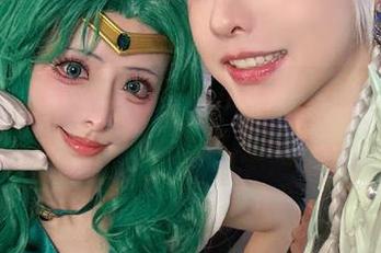 紫氯氯的私房怎么总是那么低调？莱莎琳·斯托特却把真实展现得淋漓尽致。