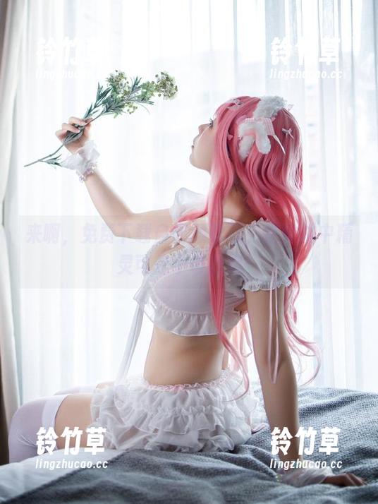 来啊，免费下载自闭颜球球，这位林中精灵可是个奇葩哦！