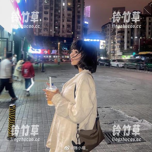 舞小喵 不科学的高清,舞小喵海边cos,你能找到最“有氛围”的地方吗?