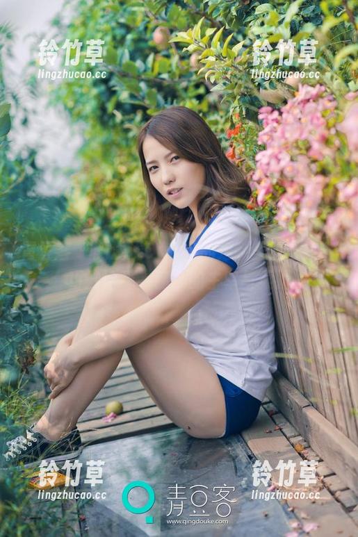 青豆客 - 颜浅浅Cindy的定制美腿图片，巧妙诠释“腿”的主宰与柔媚