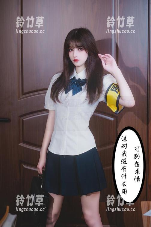 鹿八岁baby 鹿八岁baby写真精选:静静看着更衣人偶在爱河中沉浮,竟然有一丝淡淡的妒忌。